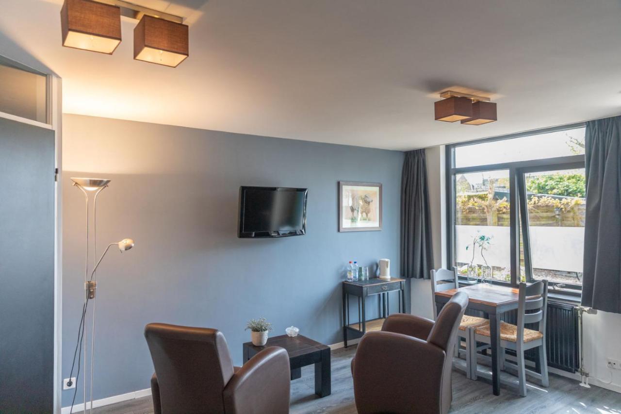 Hotel-Restaurant Loodsmans Welvaren Bv เดนฮอร์น ภายนอก รูปภาพ
