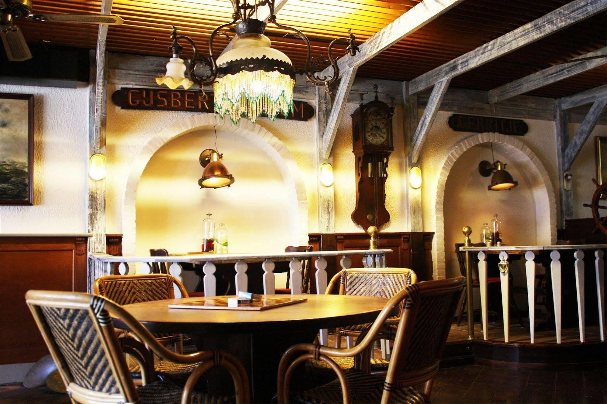 Hotel-Restaurant Loodsmans Welvaren Bv เดนฮอร์น ภายนอก รูปภาพ